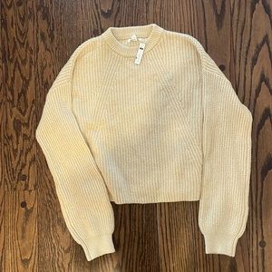 bp cream colored acrylic sweater XS